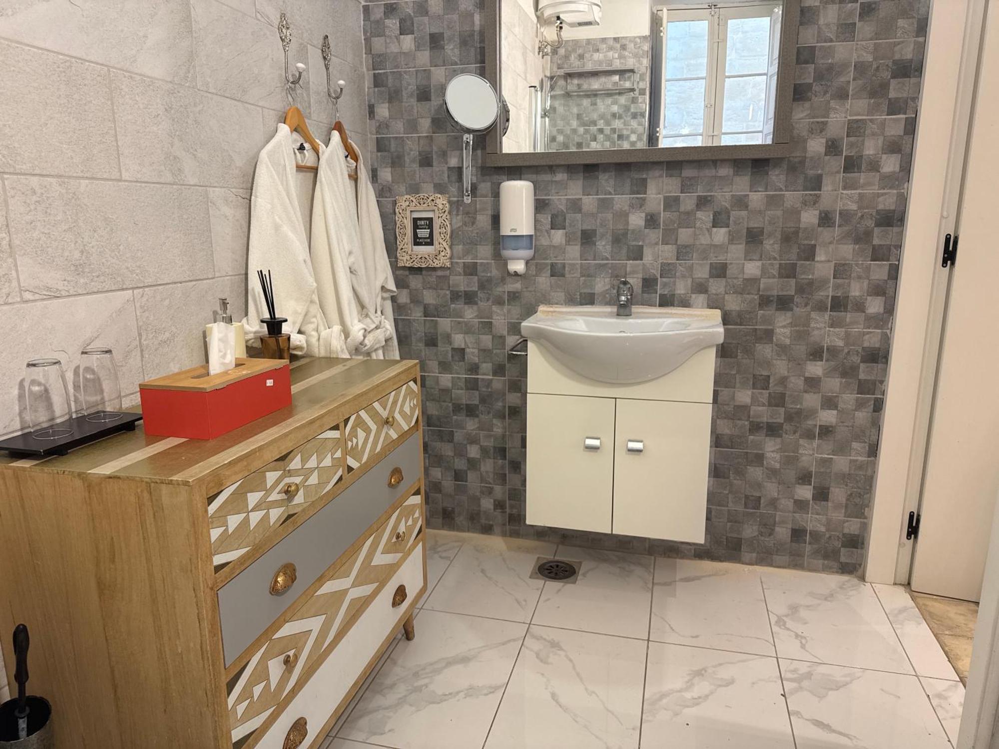 Апартаменти Bebirgu Palazzino Luxury 2 Jacuzzi To Share Екстер'єр фото